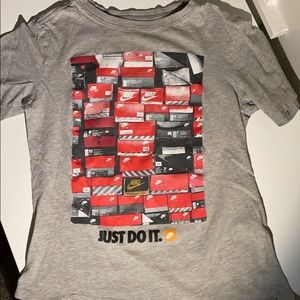 Nike S/S Shirt M 10-12 yrs
